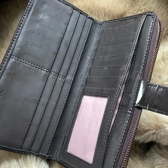 Coach Signature Wallet | Brown Monogram - Picture 7 of 7